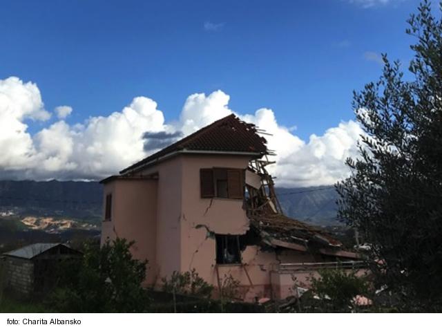 Albansko, zemetrasenie