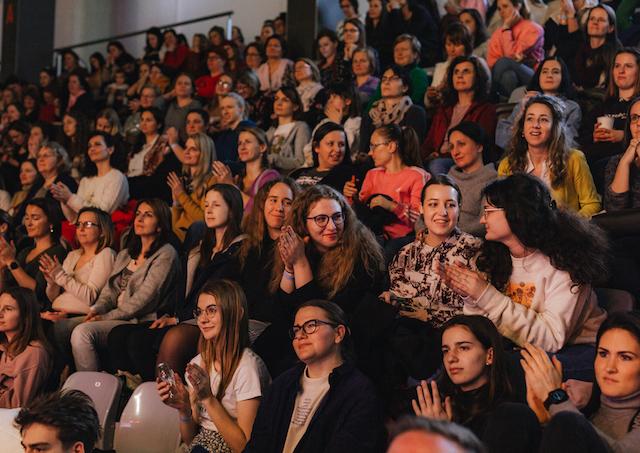 Banská Bystrica, Nespútaná, konferencia