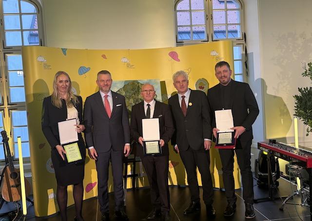 Bratislava, Rok dobrých vzťahov