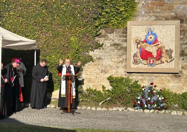 Gugerotti,mozaika,sedembolestna