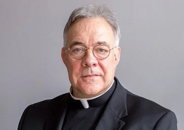 Robert Sirico, kňaz