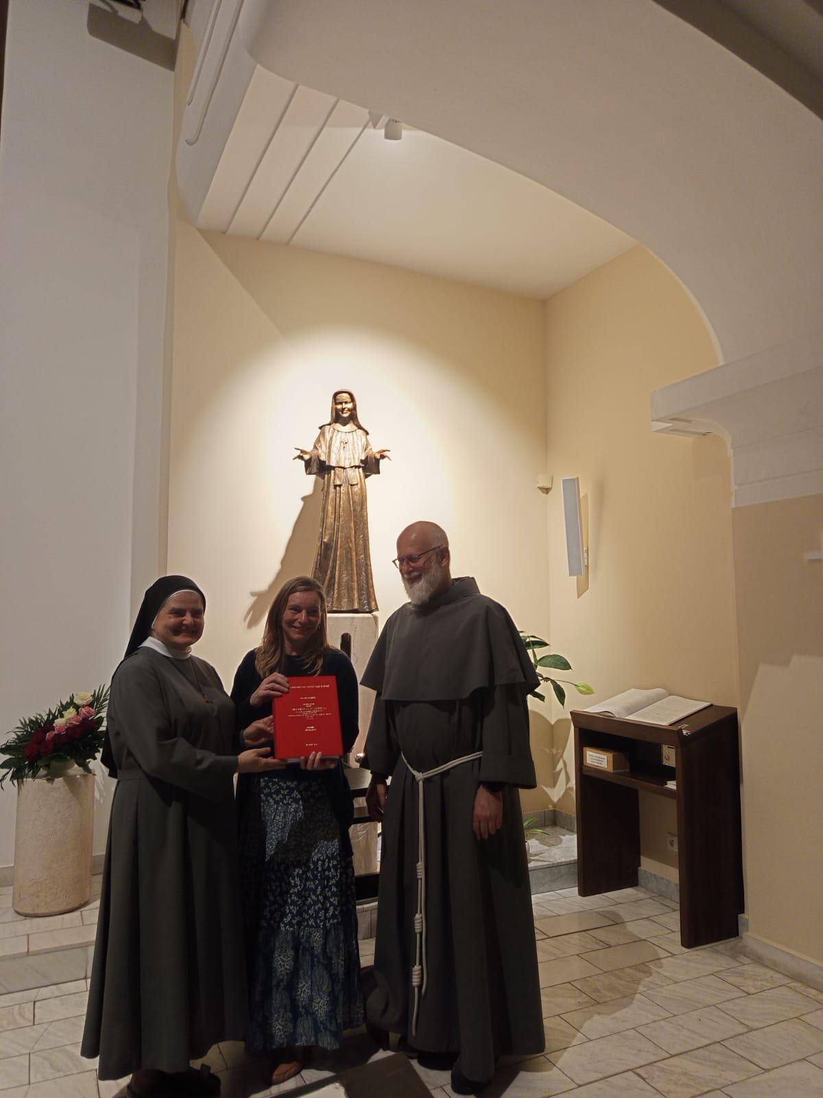 Zdenka Schelingova, positio, velka fotografia