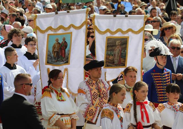 Nitra Cyril Metod Kroj